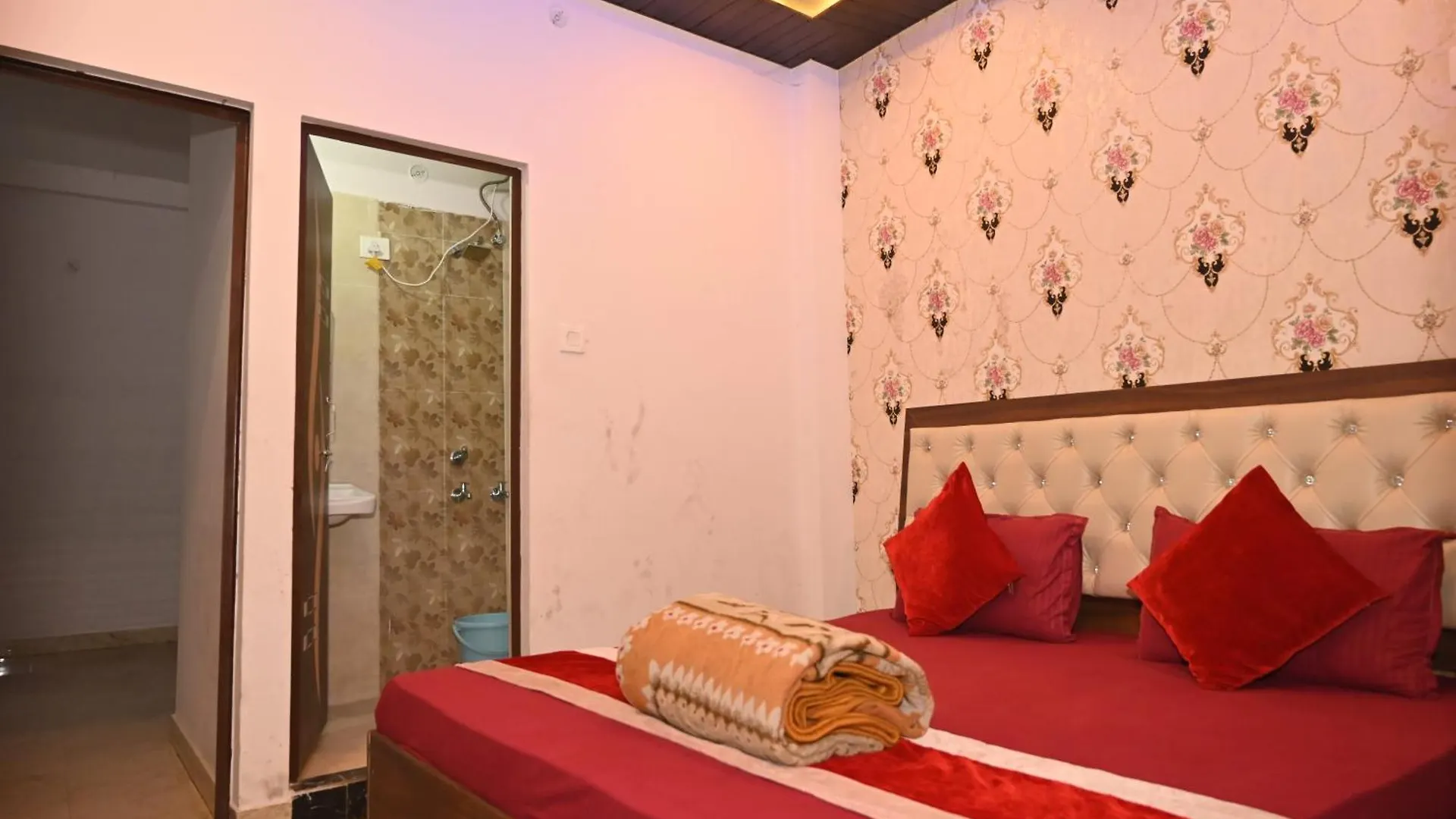ホテル National Banaras Inn バラナシ